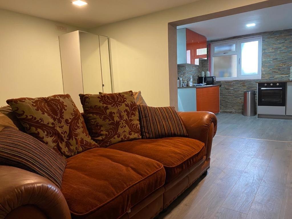 Treetops Flat4 Hall Green B28 Birmingham Eksteriør bilde